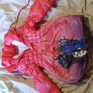 😍 Cute coats  disney frozen characters